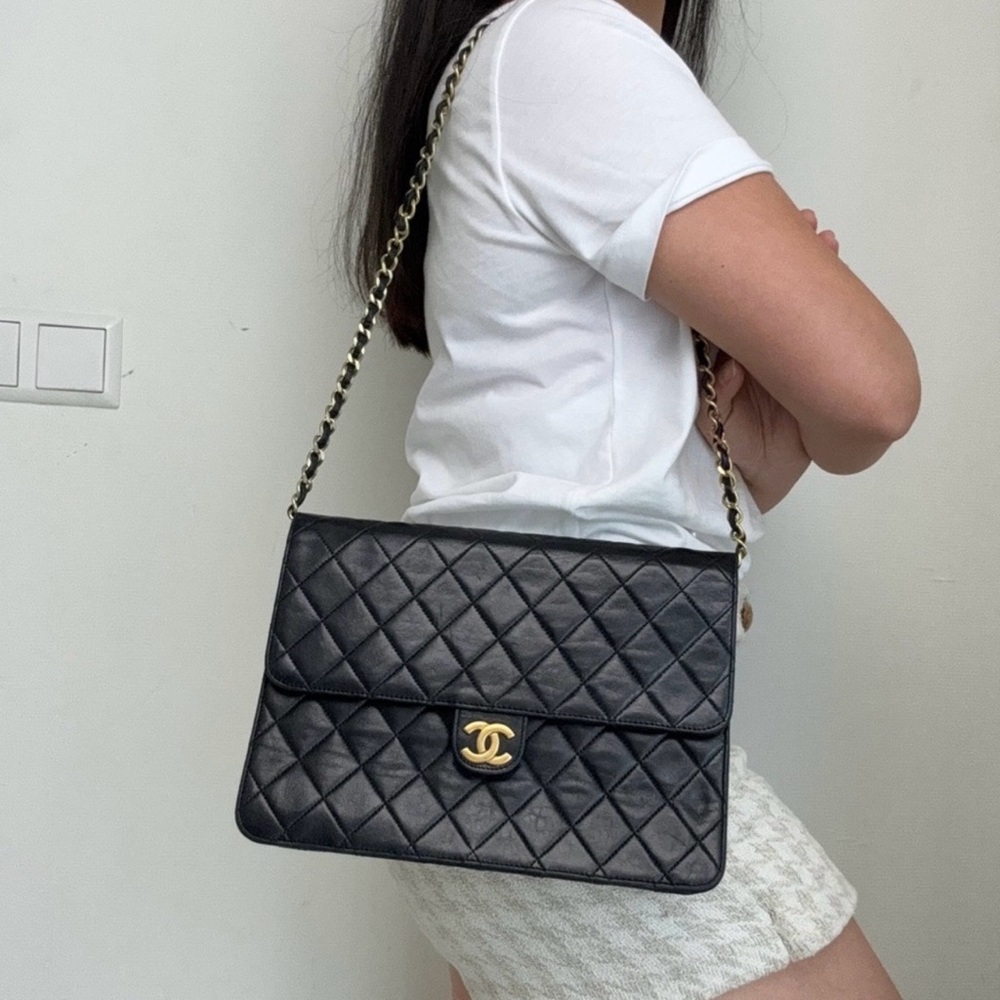 Authentic CHANEL single flap black lambskin 24k gold hardware classic bag